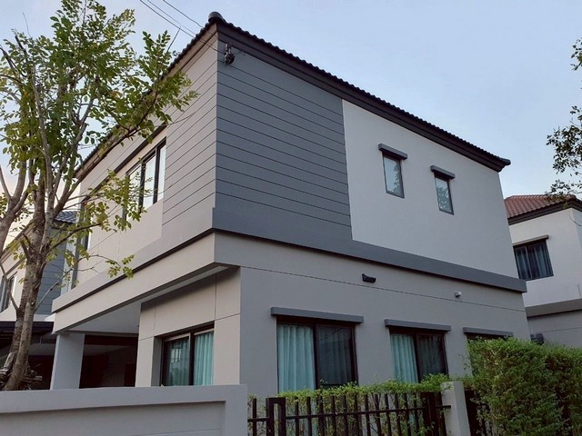 รูปภาพหลัก