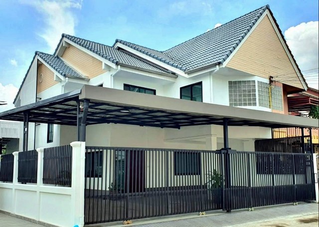 รูปภาพหลัก